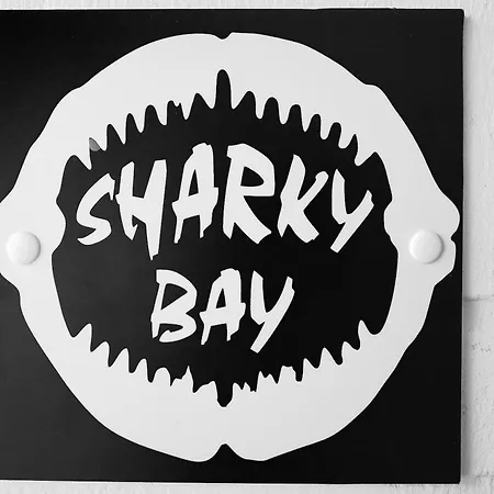 Sharky Bay Апартаменты