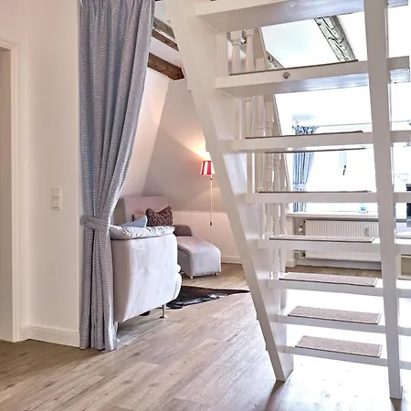 Sharky Bay Apartment *