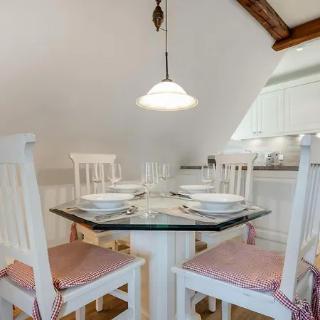 Sharky Bay Apartment *
