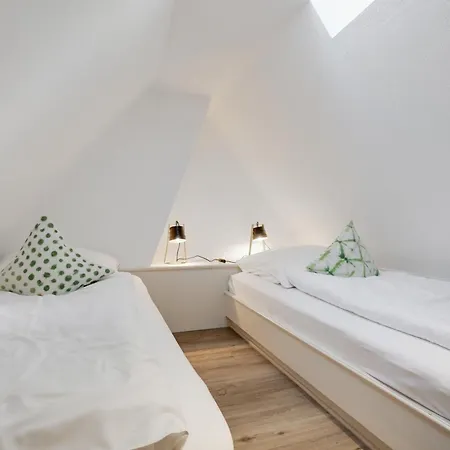 Sharky Bay Apartment *